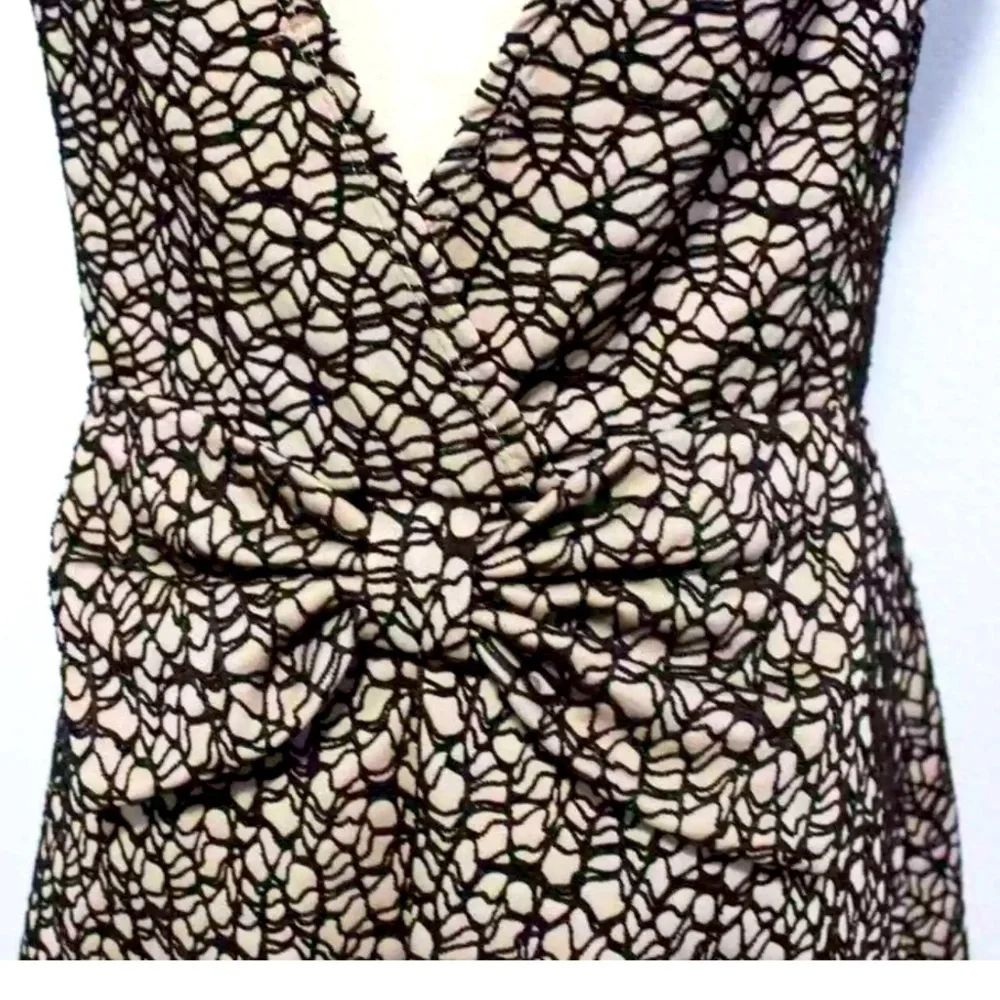 Spoiled size large cocktail dress. - Picture 4 of 4